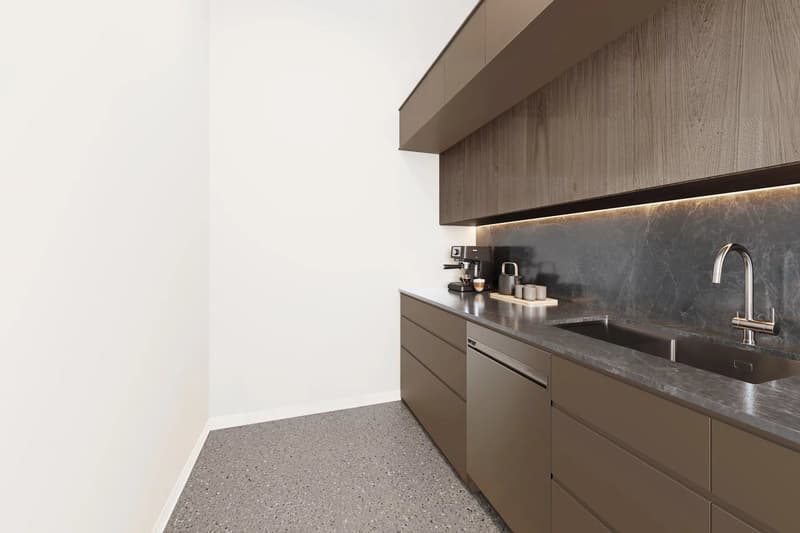 Modern offices in the heart of the city ? your new workspace is waiting for you! (5)