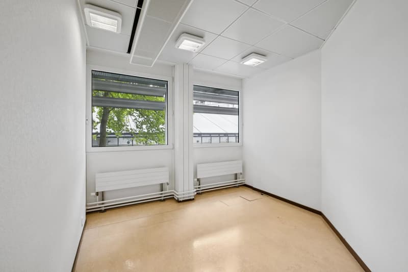 Superfici amministrative a Charmilles (12)
