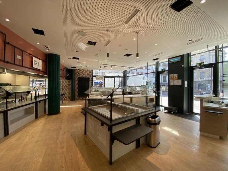 Restaurent équipé au centre de Genève (6)