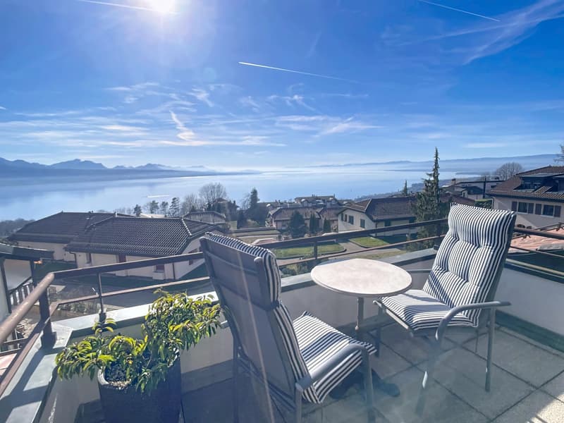 Appartamento in attico di 135 m² con vista mozzafiato sul Lago di Ginevra (13)