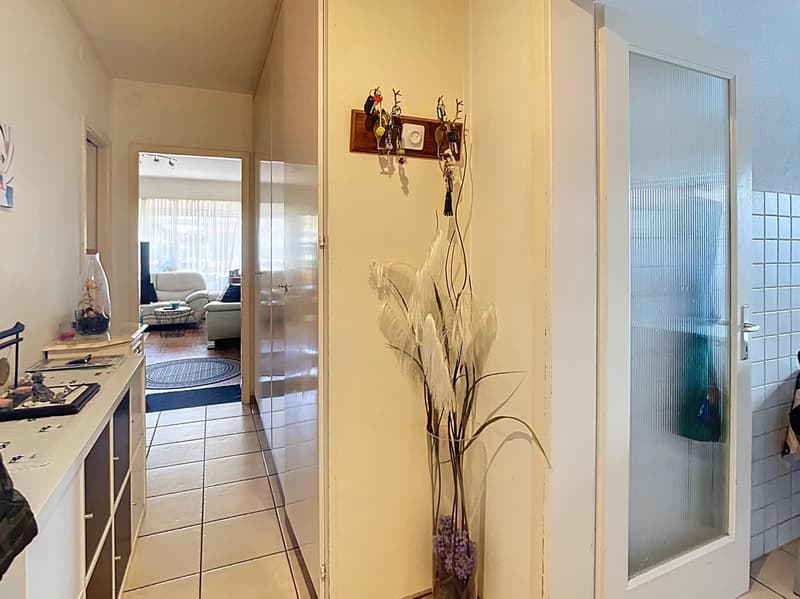 Apartment with 4 rooms of approx. 84 m2 with balcony of 4 m2 (4)