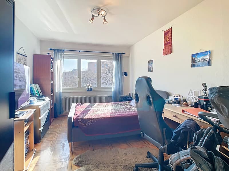 Apartment with 4 rooms of approx. 84 m2 with balcony of 4 m2 (8)