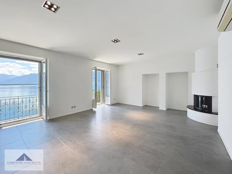 Elegant 5-room apartment with panoramic view (1)