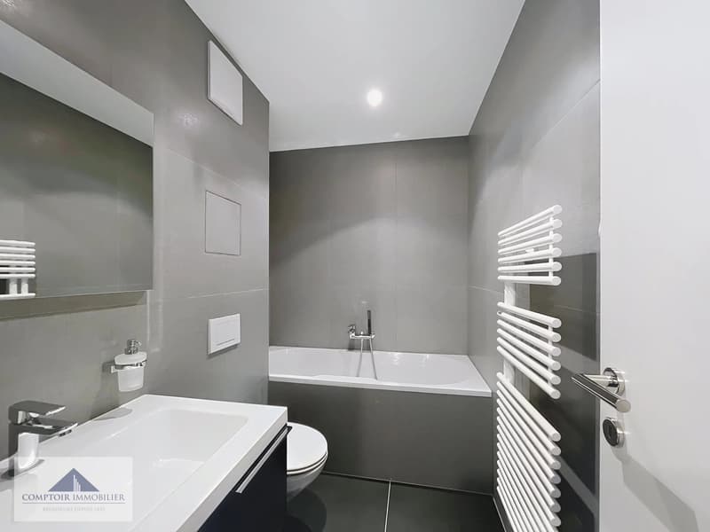 Elegant 5-room apartment with panoramic view (11)