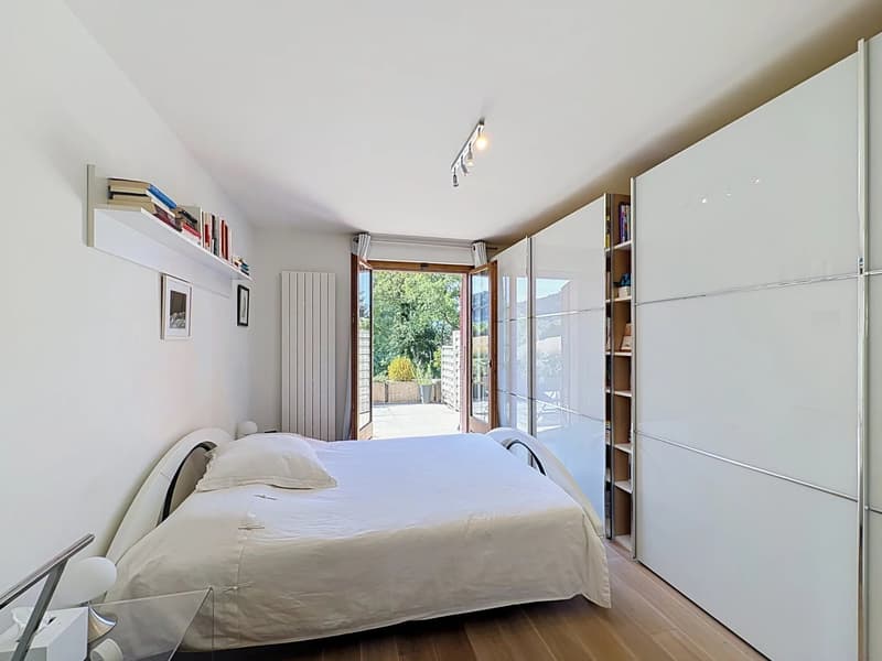2,5 Zimmer mit 38 m2 Terrasse - Seeblick (10)