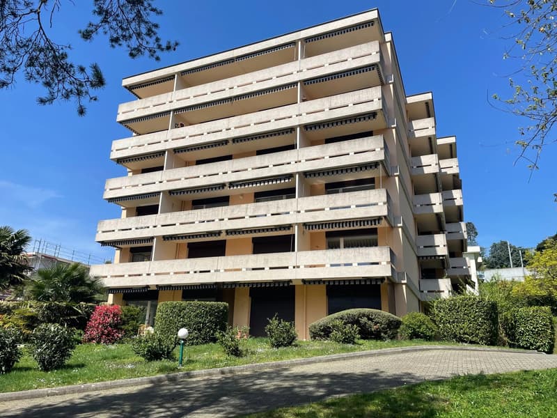 A deux pas du Lac - Appartement de 2,5 pièces à rénover (1)