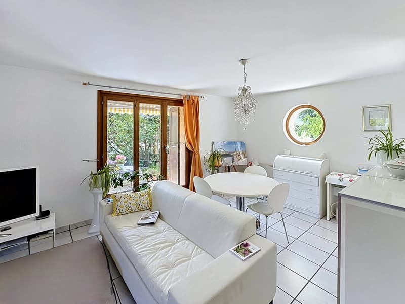 Insieme immobiliare a St-Triphon-Village, Ollon (1)