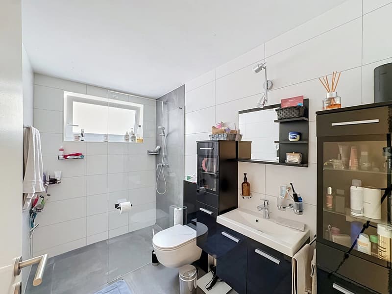 Villa 5.5 pièces avec 4 chambres et vue panoramique sur le Léman (9)