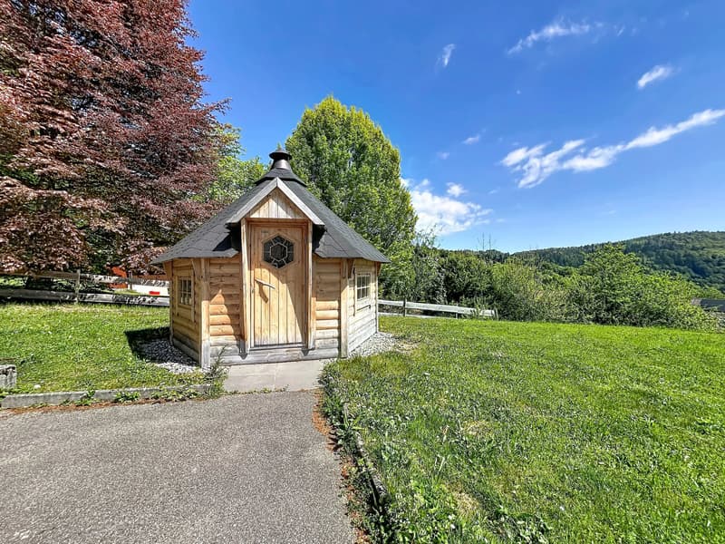 Exceptional panoramic view ? Family villa with spacious veranda (9)