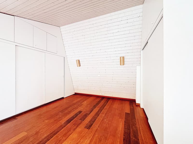 Architect's villa with 100m2 terrace and panoramic view of the lake, just 10 minutes' walk from the center of Arzier (6)
