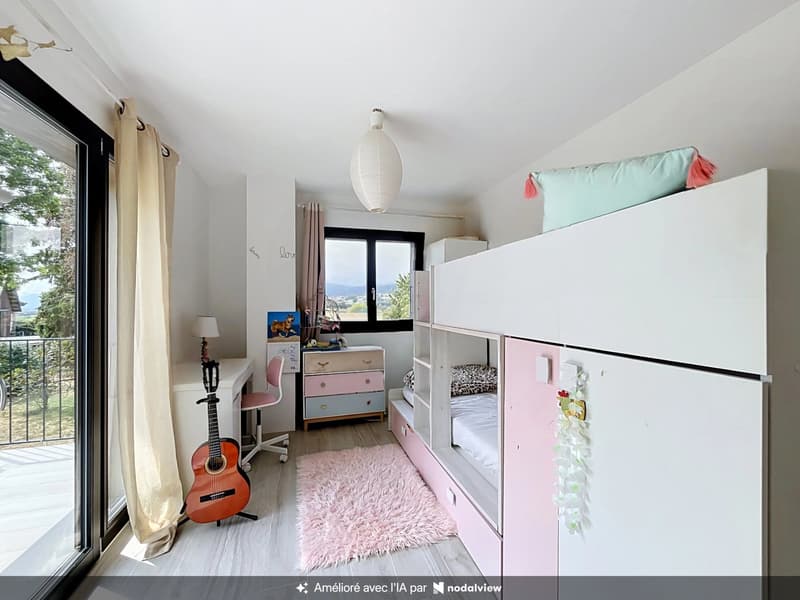 Belle propriété contemporaine avec vue sur le Jura (11)