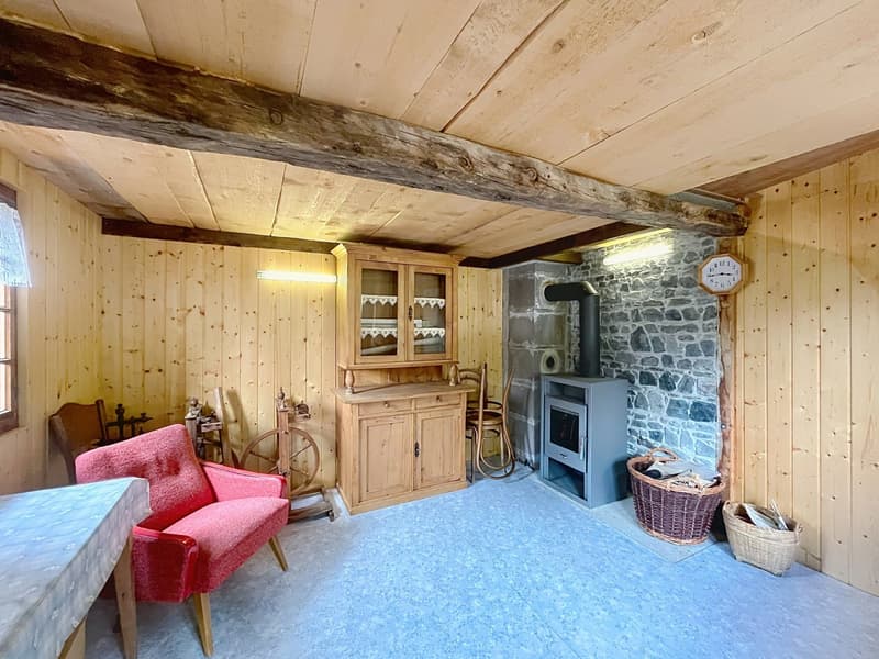 Character Chalet in Ayer - Authentic Alpine Refuge in the Heart of Nature (9)