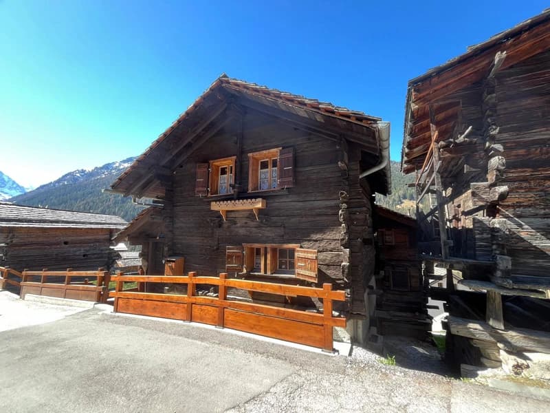 Old mazot converted into chalet (4)