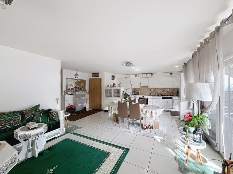 Spacious 4.5-room apartment with large terrace and unobstructed view in Conthey (5)