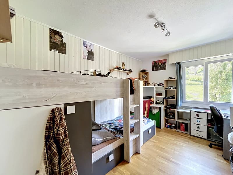 Beautiful crossing apartment of 4.5 rooms in the Vissigen district of Sion (12)