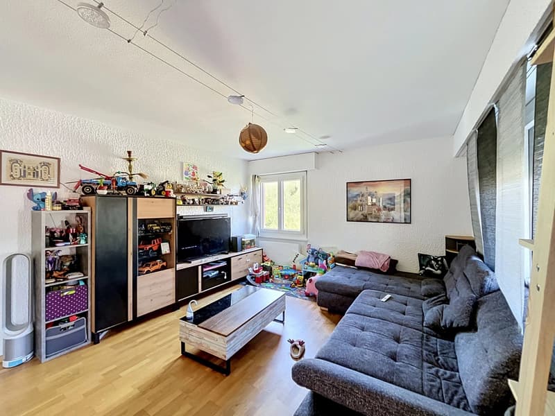 Beautiful crossing apartment of 4.5 rooms in the Vissigen district of Sion (6)