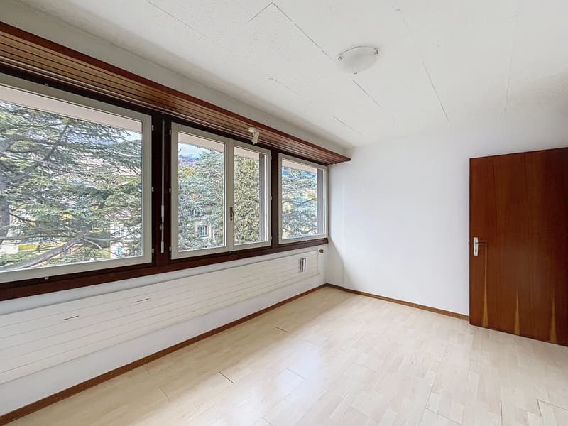 Apartment with 4 1/2 rooms close to the center of Sierre (8)