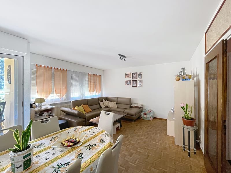 Spacious 4-room apartment with 110 m², balcony and great potential in Sierre (3)