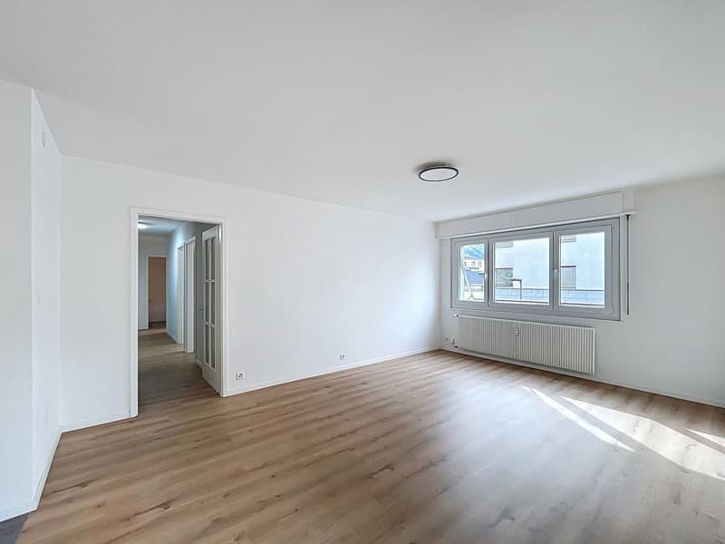 4 1/2 room apartment in the center of Sierre (3)