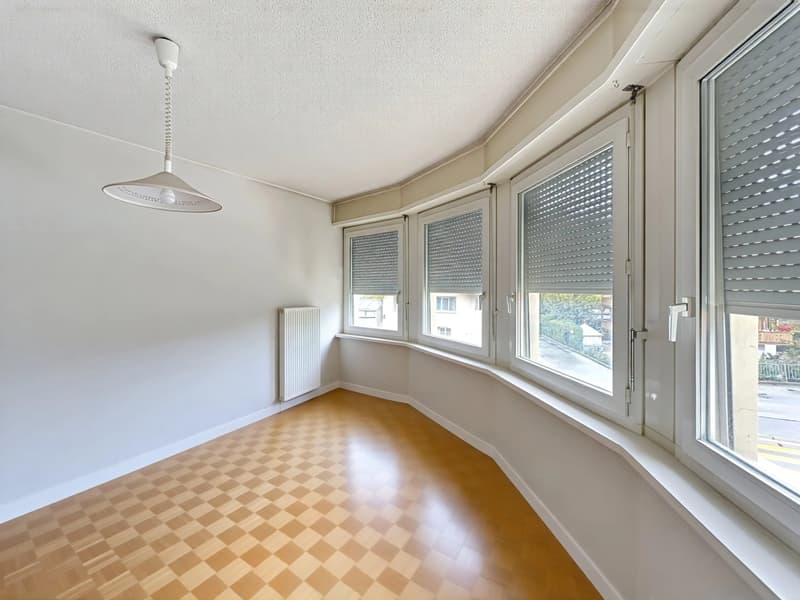 3 1/2 room apartment to renovate in Sierre (9)