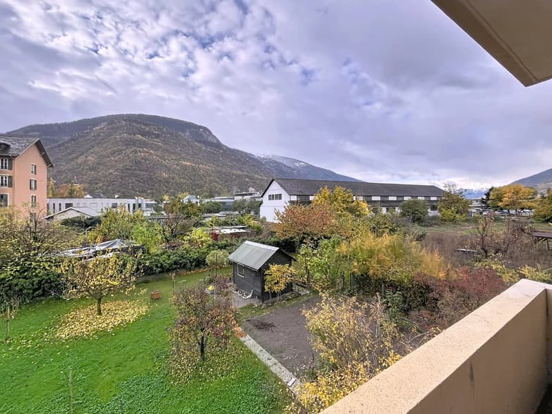 3 1/2 room apartment to renovate in Sierre (1)