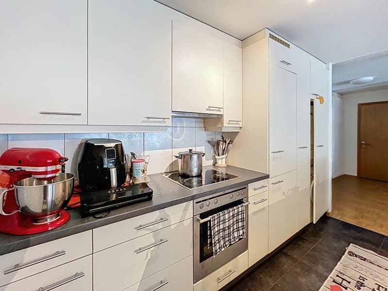 Large family apartment with 4 rooms and open view in Sierre (3)