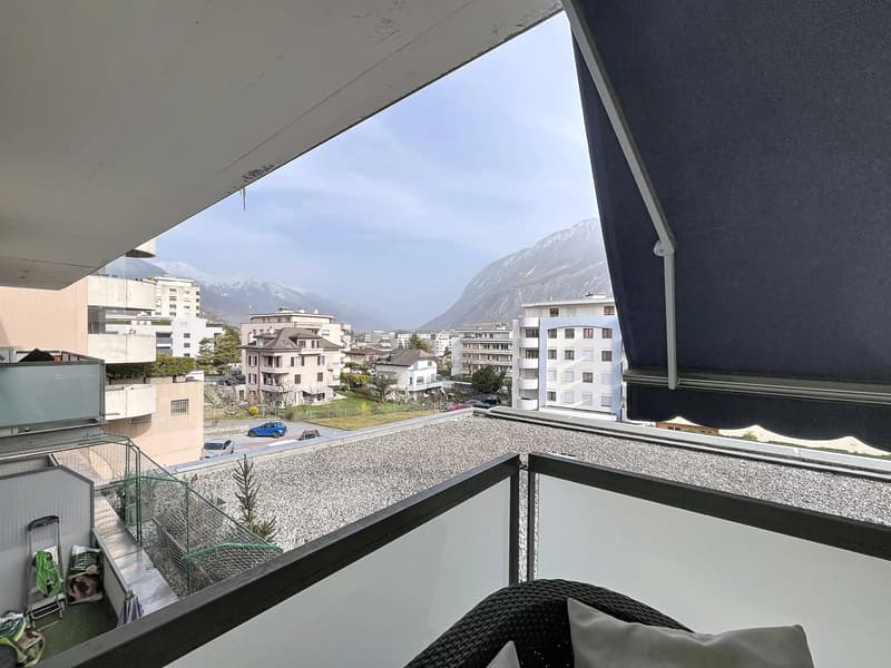 Large family apartment with 4 rooms and open view in Sierre (5)