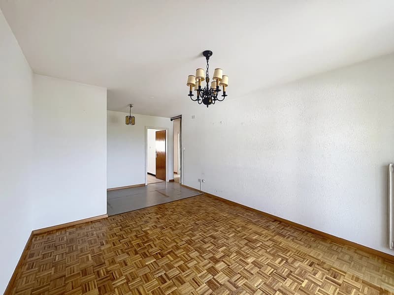Four-room apartment in a quiet location with a beautiful view (4)