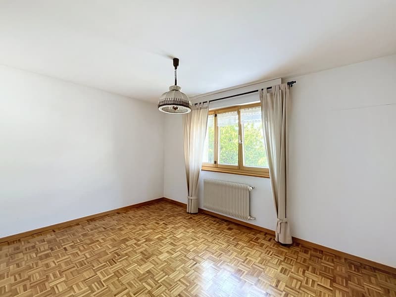 Four-room apartment in a quiet location with a beautiful view (8)
