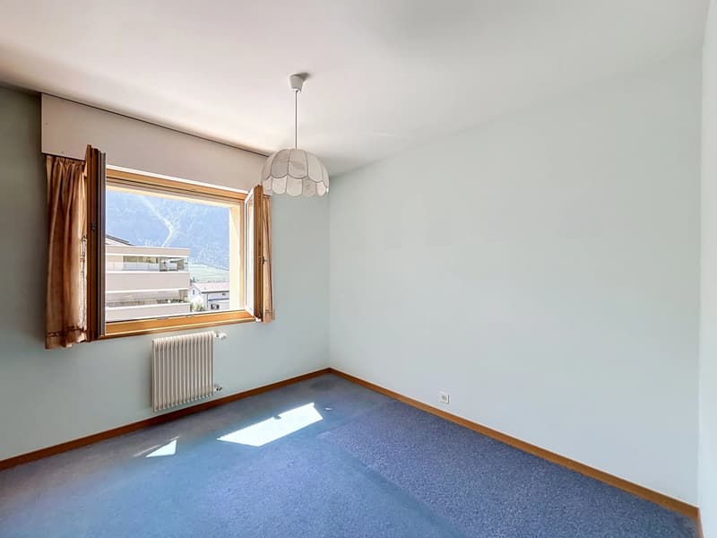 Four-room apartment in a quiet location with a beautiful view (11)