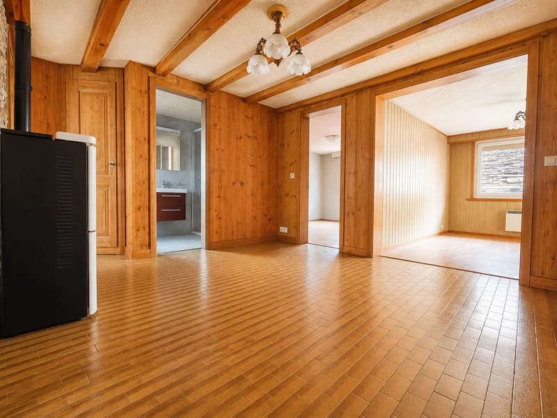 Geräumige 4.5-Zimmer-Wohnung mit großem Potenzial für Erweiterung (7)