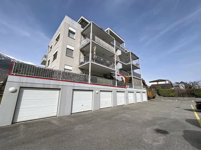 Spacieux 4.5 pièces avec grande terrasse et vue dégagée à Conthey (1)