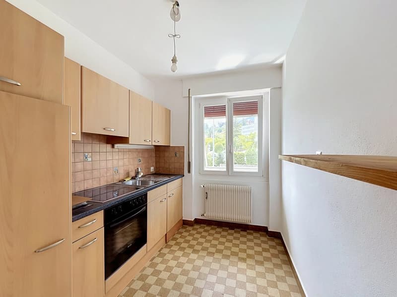 Bel appartement de 2 pièces à proximité du centre-ville (4)