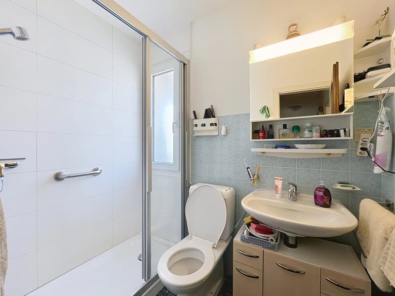 Spacieux 4 pièces de 110 m² avec balcon et fort potentiel à Sierre (11)