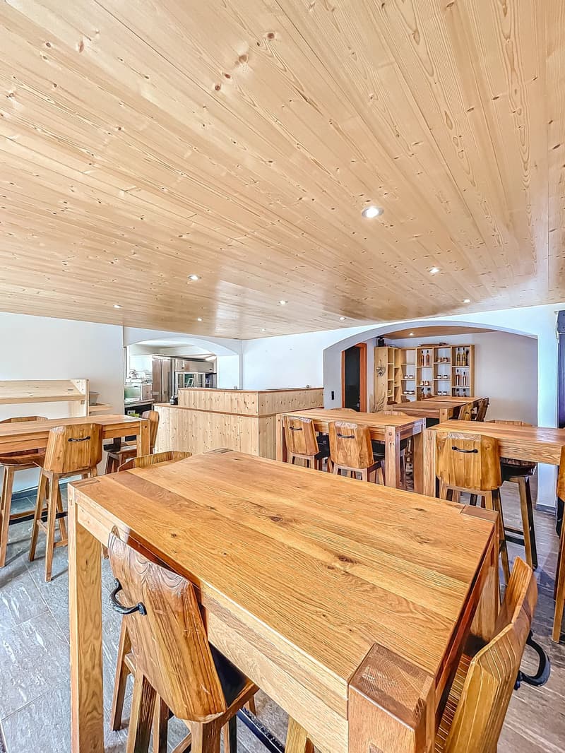 Restaurant authentique avec appartement inclus (5)
