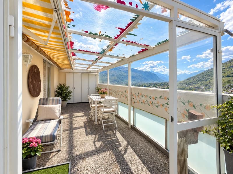 Sierre en panorama grand angle ? 4,5 pièces au 15e et dernier étage ! (12)