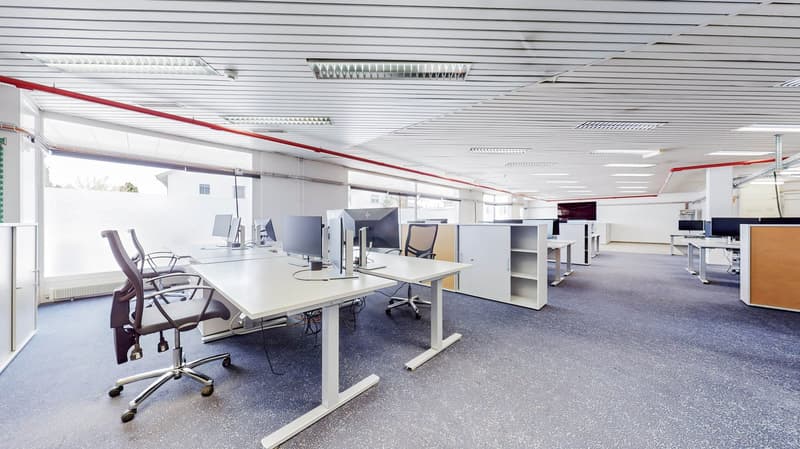 Espaces de bureau et commerciaux attractifs dans un emplacement central (11)
