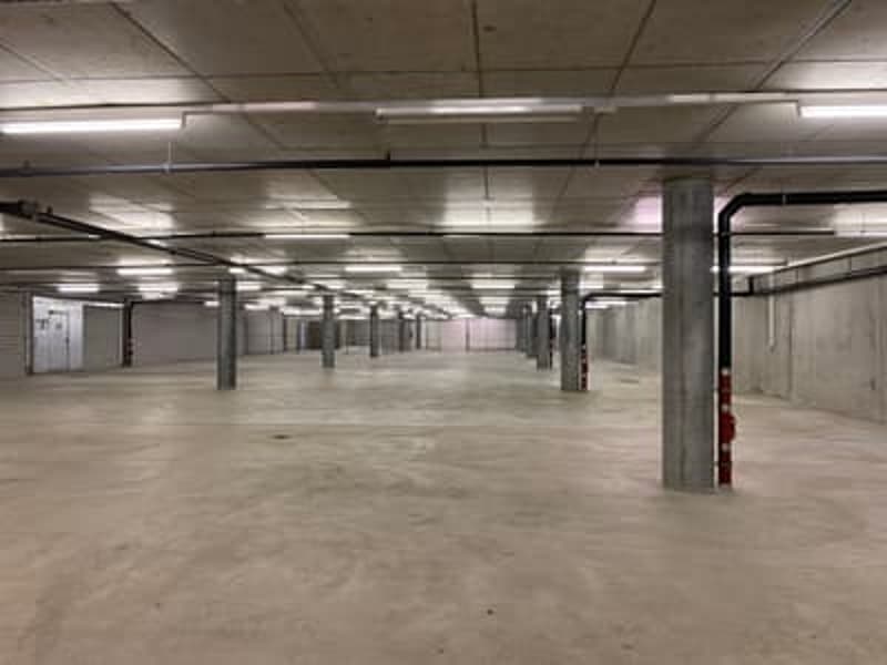 Entrepôt à louer (2)
