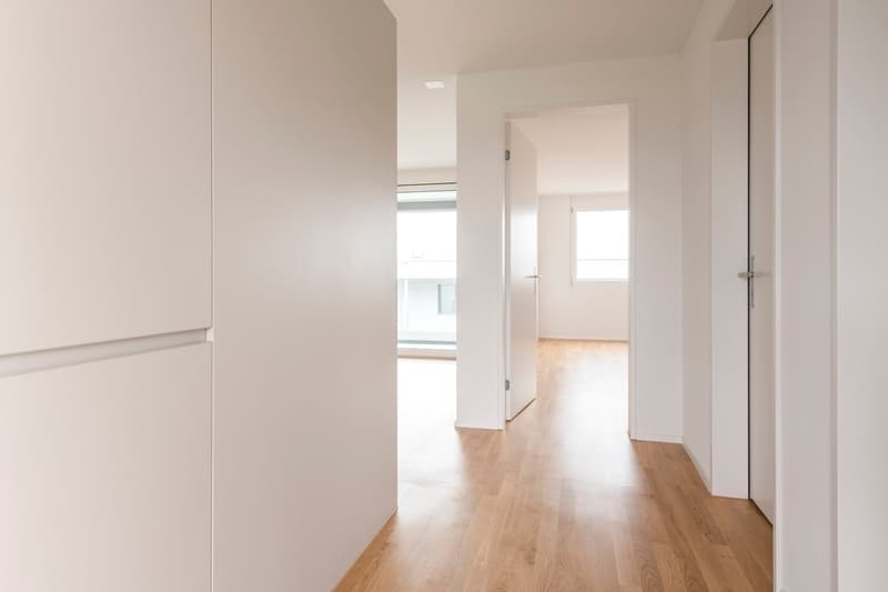 Moderne, grosszügige, helle 2,5 Zimmerwohnung im 3.OG (7)