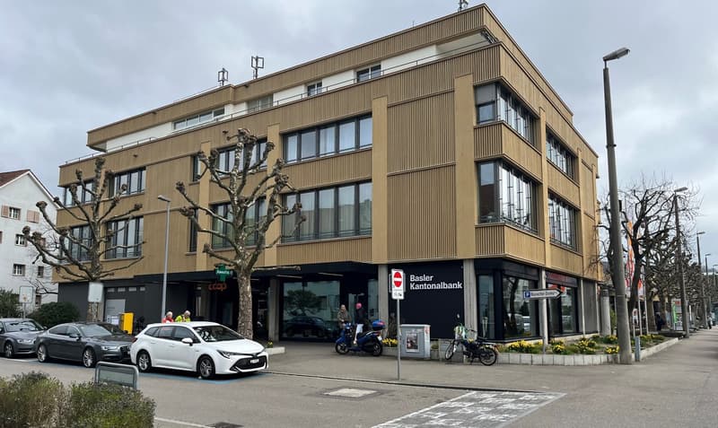 Büro-/ Praxisfläche im Rauracherzentrum in Riehen zu vermieten (1)