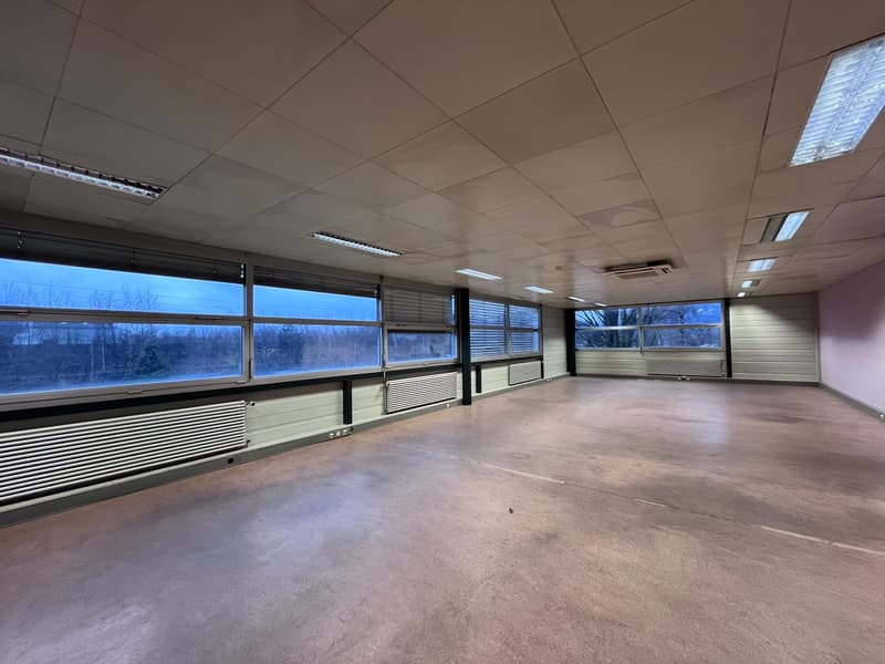 Ufficio/locazione commerciale/laboratorio di 103 m2 - 2 mesi gratuiti (7)