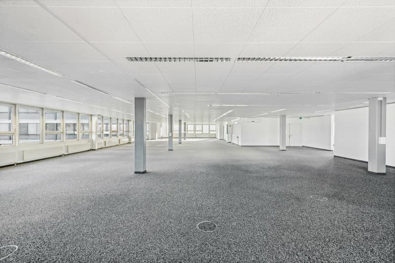 Work where flexibility meets infrastructure (4)