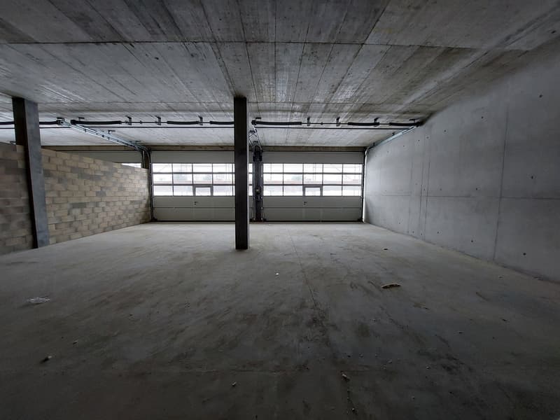 Atelier/dépôt neuf dès 290 m2 - Bail flexible - Proche autoroute (2)