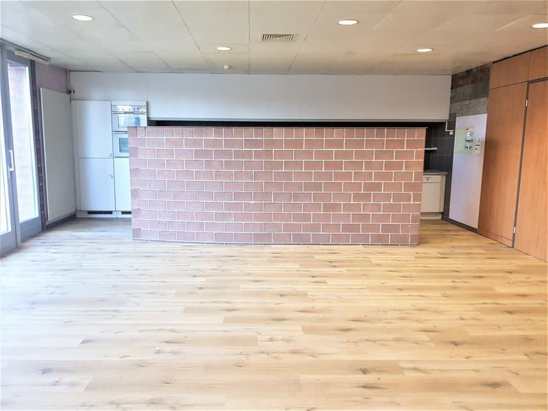 Office/local with kitchen and terrace - Flexible lease possible (3)