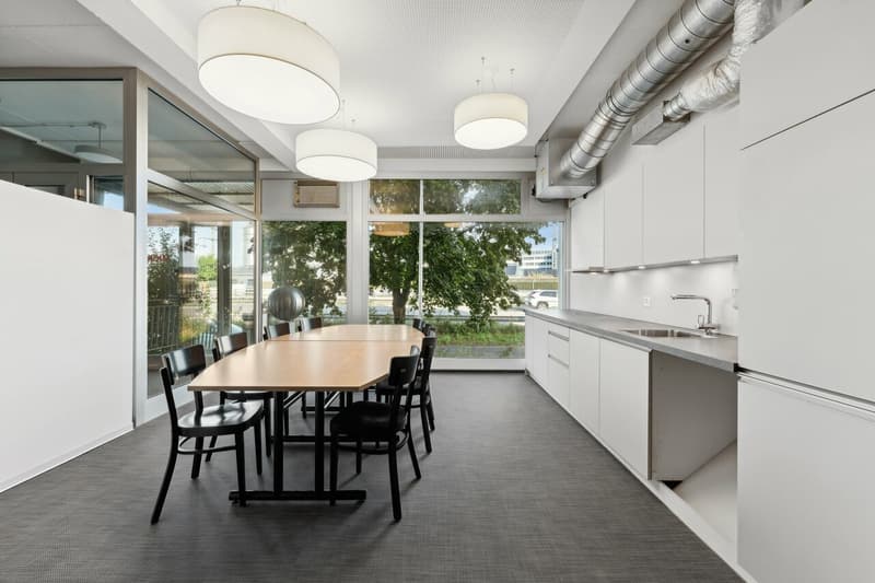 Your success area - high-quality construction & perfect connections! (9)