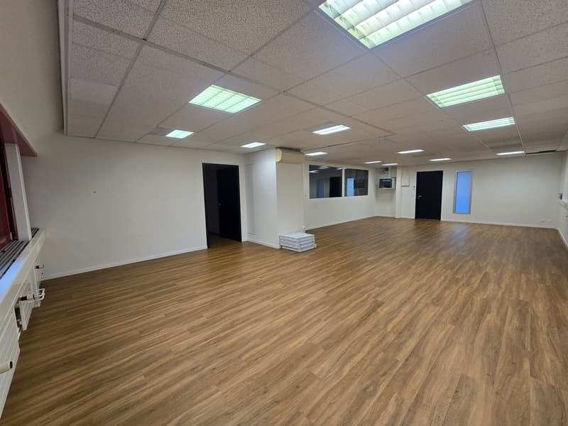 Ufficio di 119m² - Ideale posizione a Gland (2)