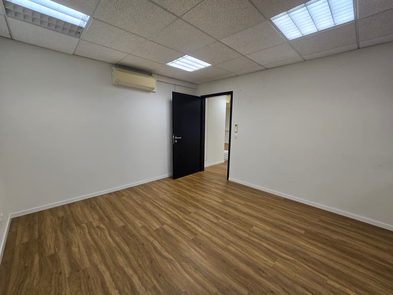 Ufficio di 119m² - Ideale posizione a Gland (6)