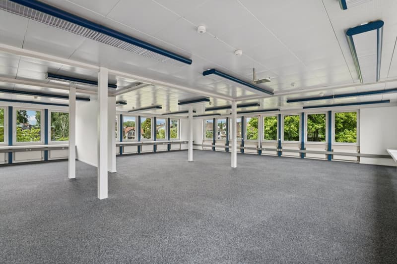 Modern, stylish, and ready for your visions - your new office space! (7)