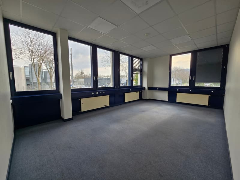 Ufficio di 280m2 - Prossimità autostrada/stazione (7)