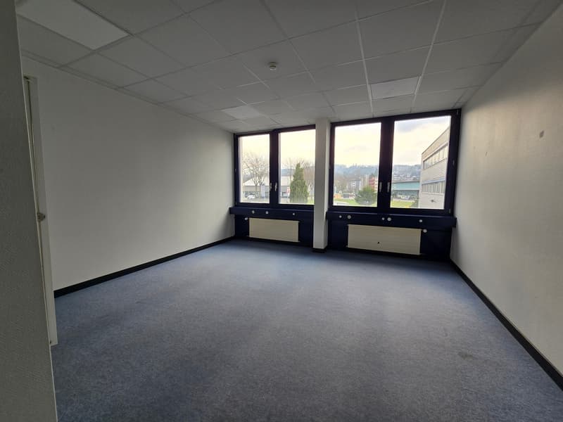 Ufficio di 280m2 - Prossimità autostrada/stazione (6)